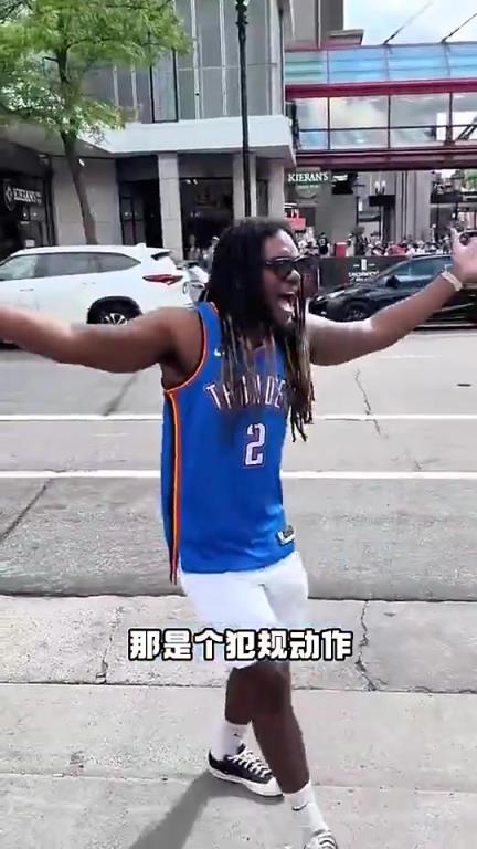數(shù)據(jù)很炸+帶隊(duì)總決賽！但亞歷山大似乎非常不受美國球迷待見啊